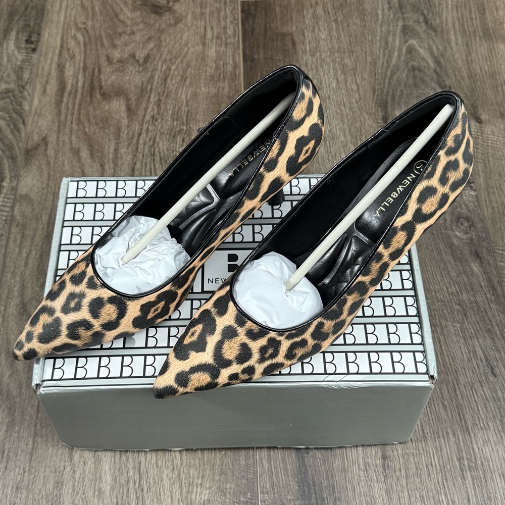 NEWBELLA Women's Pointed Toe Pumps NIB SIZE 8